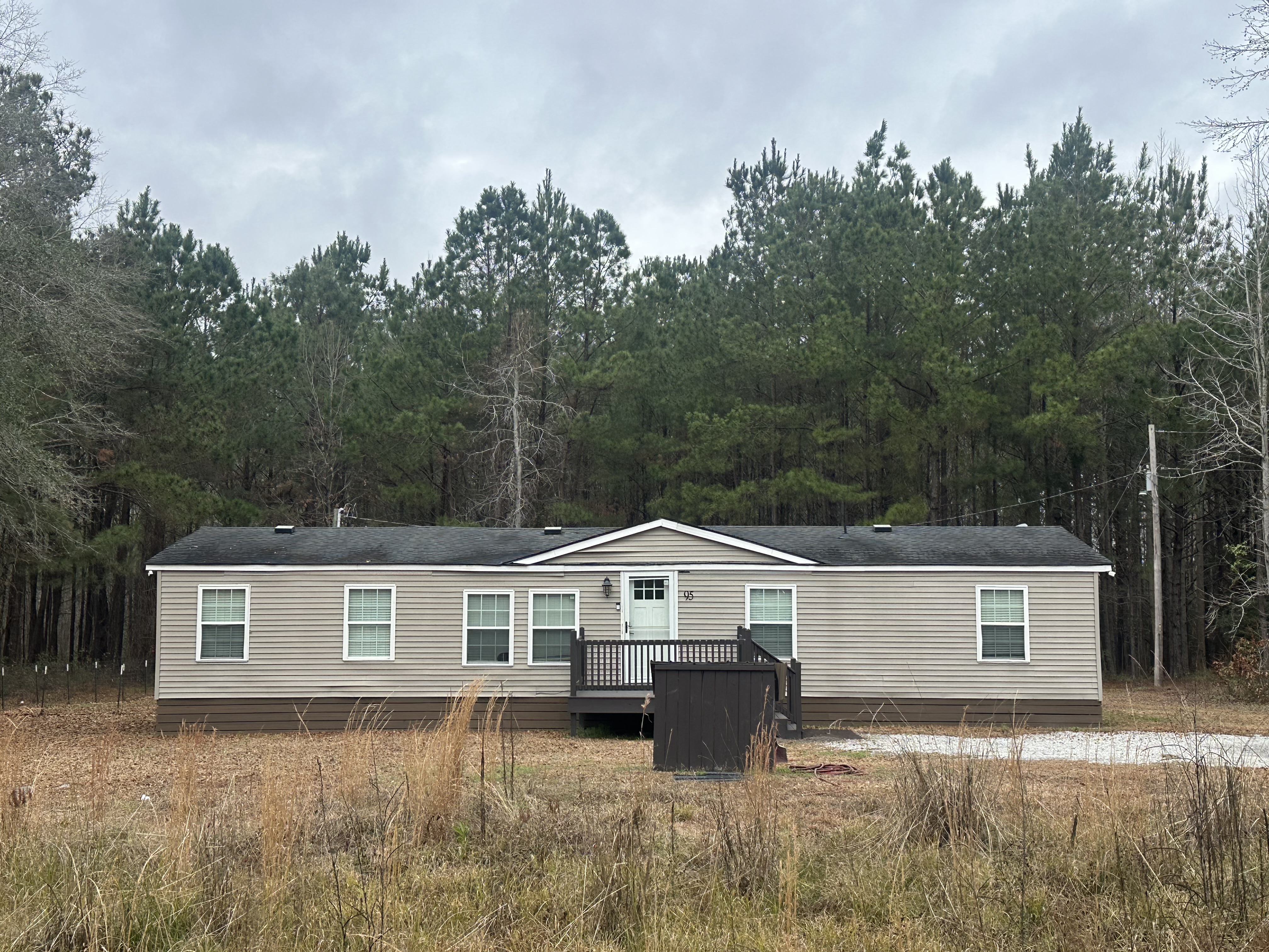 Fabulous Three Bed Room Single  #1234